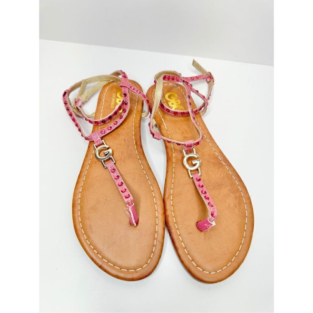 GBG Los Angeles T Strap Sandals Size 6 Pink Gold Logo Ankle Strap